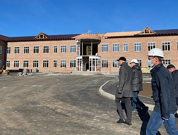 В Подгородней Покровке Оренбургского района строится врачебная амбулатория и возводится новая школа на 500 мест 